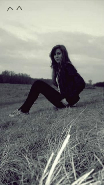 `,  S T A R E     Z D J  C I E.