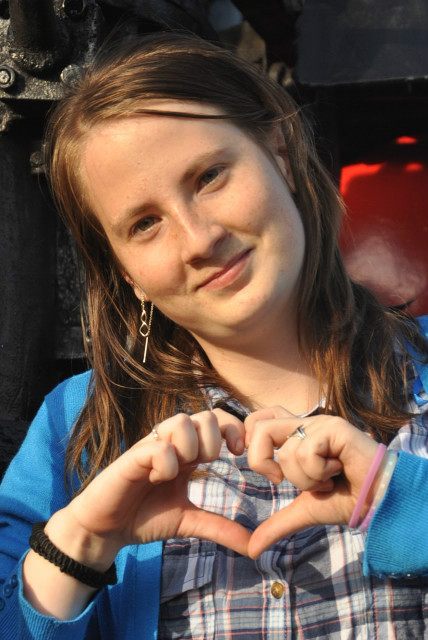 :):*