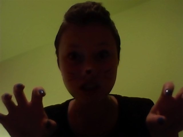 Mrrr.. :**
