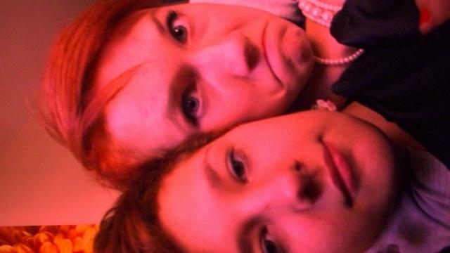 wykrecac glowy, bitches