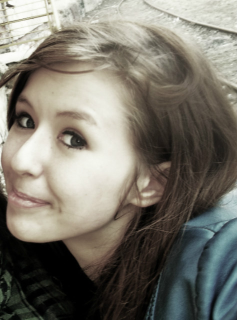 love me!!!!;*