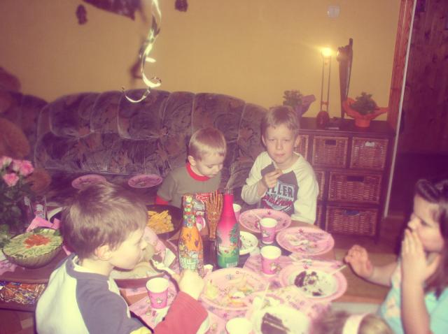 koks. ; o