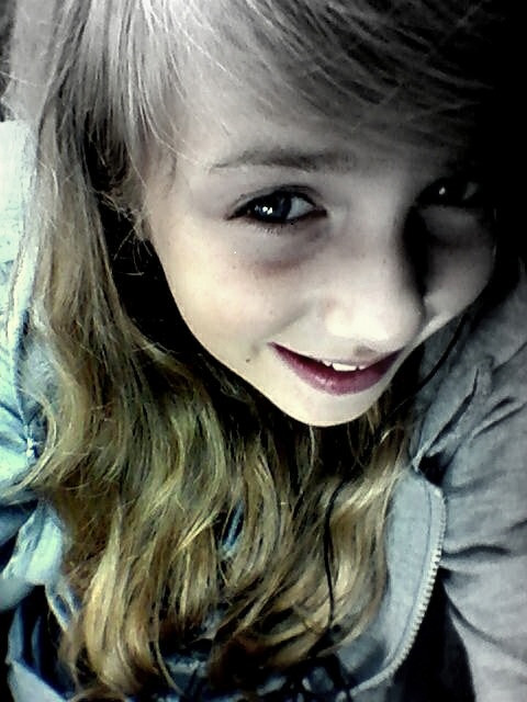 is veery happy xd