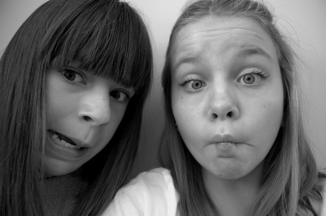 Czwartek -,-