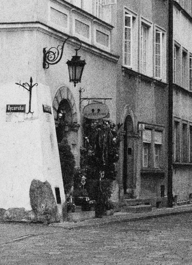 Warsaw street