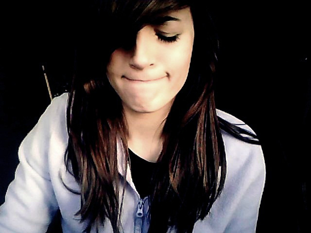 ytghbnjkl