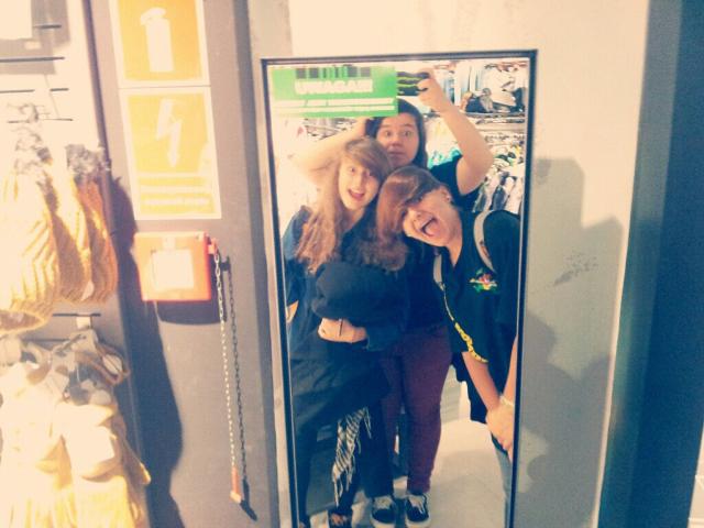 jula i ola. 
