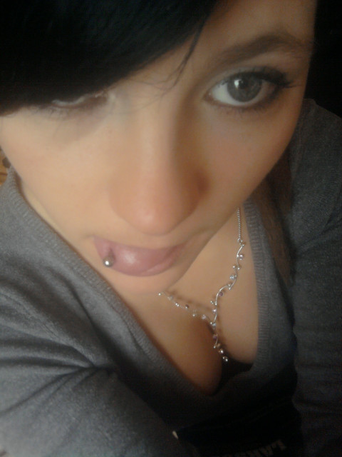 ; P 