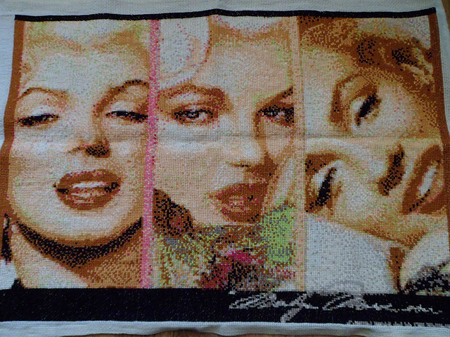 MERLIN MONROE 3 IN 1