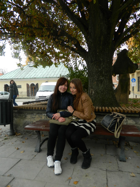 Z Len ;*