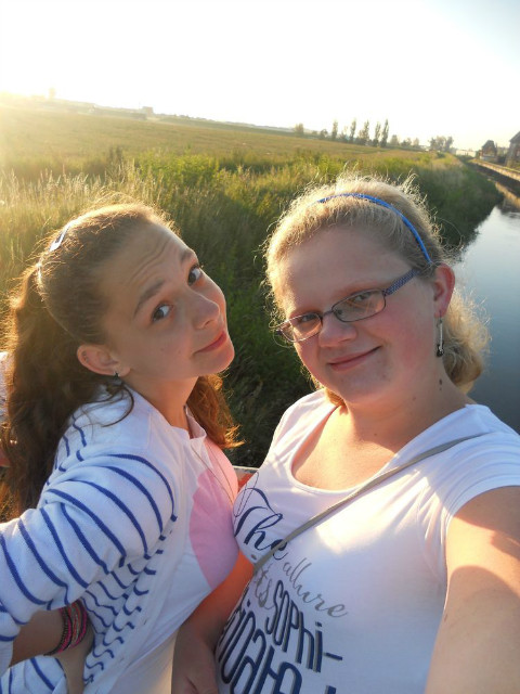 Justa ;********