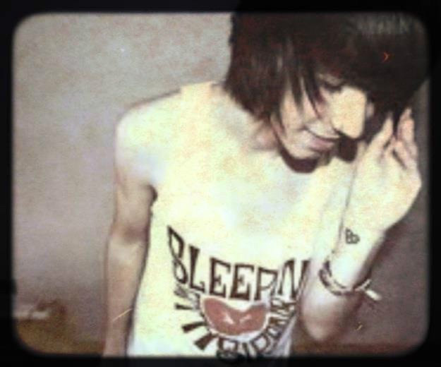 Damian < 3