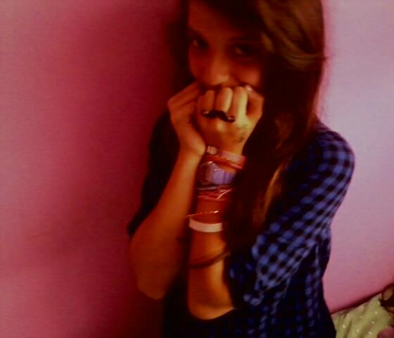 Mhhmm  . &#9829;  .  ;3     