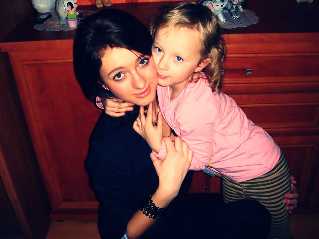 z siooostraaa . ! ; ** 