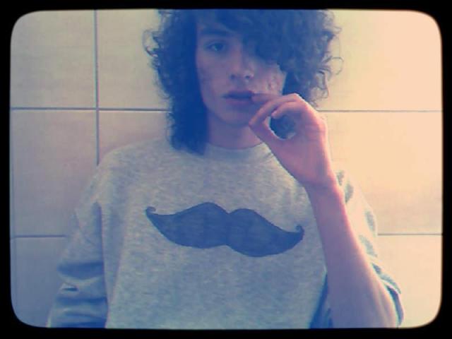 STACHE!