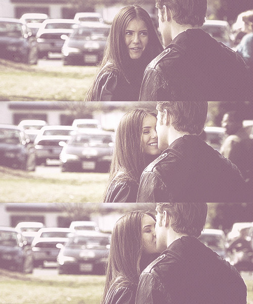 Stelena.