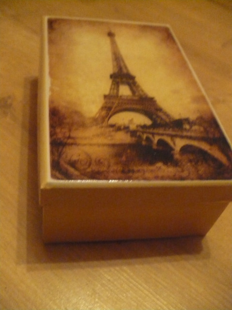 PARIS 