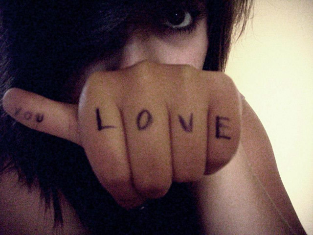 taKIE tam LOVE YOU.