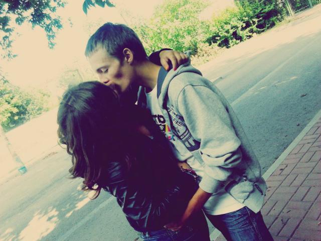 Muach;*