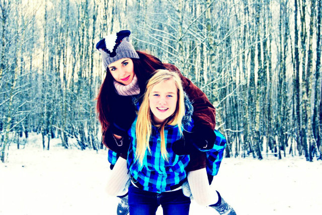 Asia ;*
