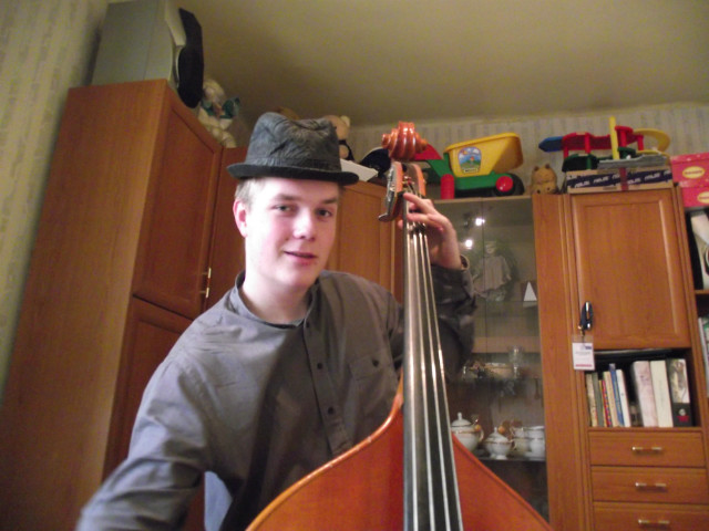 Tomasz w Krainie Czarw