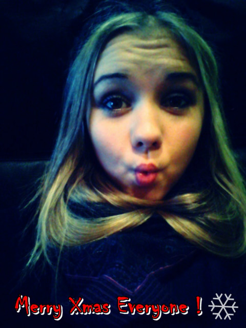 Hugs & Kisses !