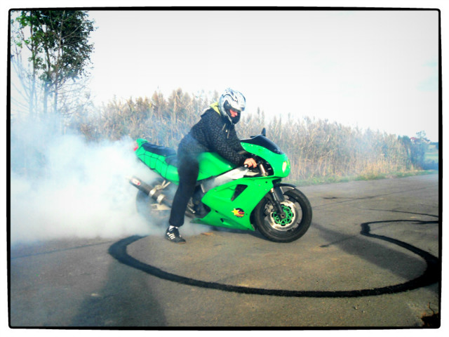 ZXR750 ;] Ninja it's Green ;]