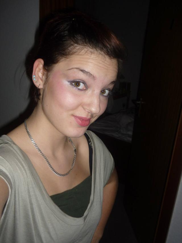 32.