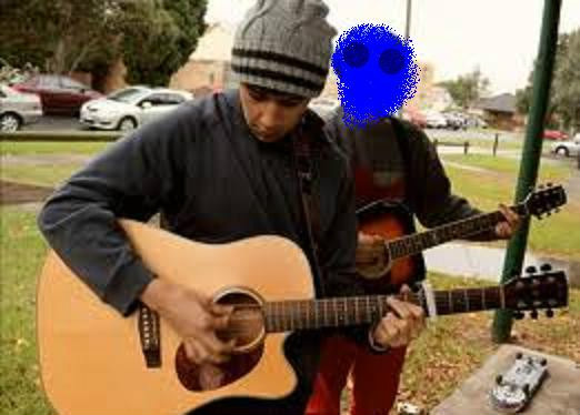 Gra na gitarze : D