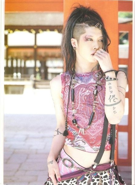 Miyavi 