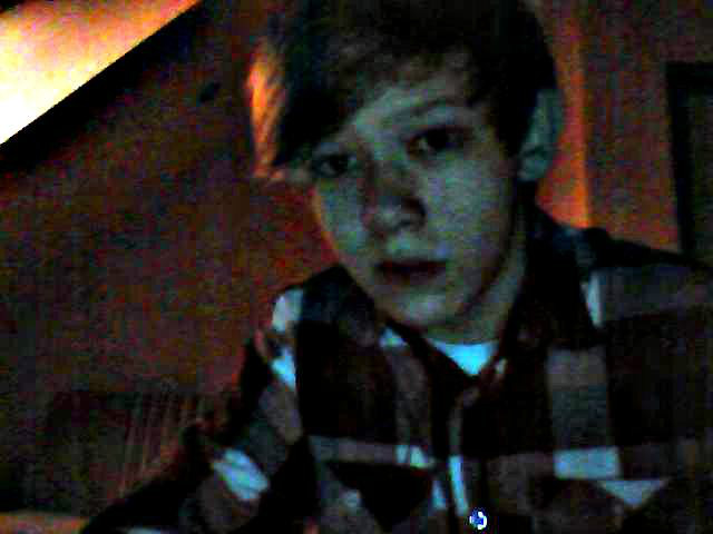 Dolina <  / 3 