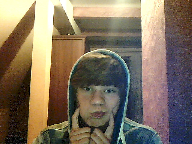 omomom ;3