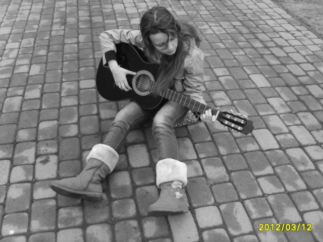 Ja i mj wyimaginowany Gibson.xD