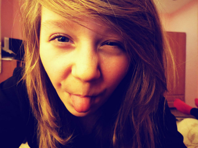 Mrau ; *