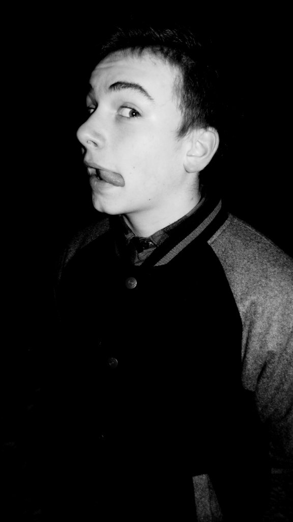 Trolololo. ; D