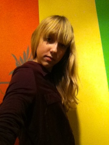 Helo ;3
