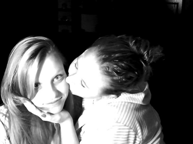 No Cze < 3