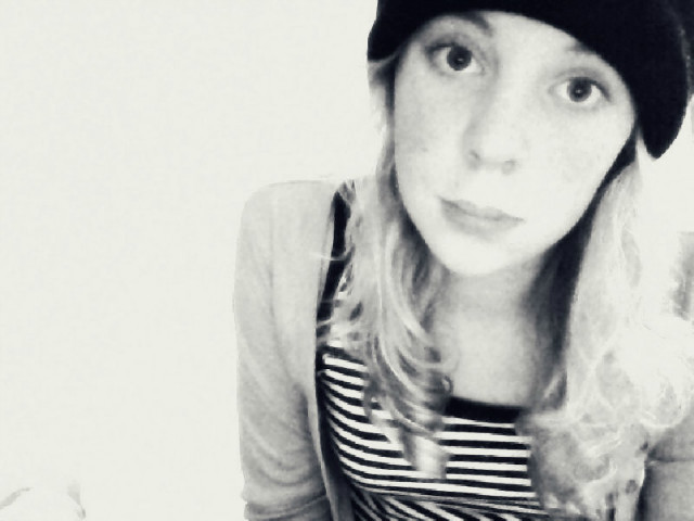 nieeedziela.