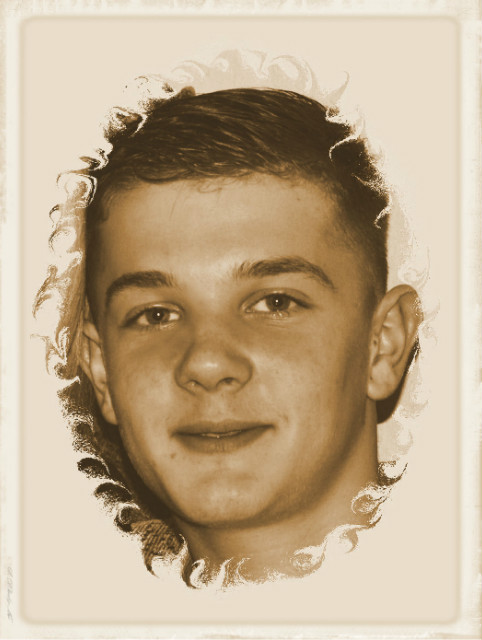 Sebastianek ! : D 