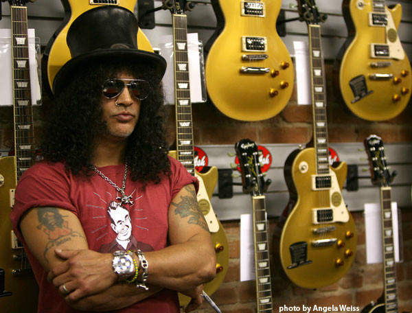 SLASH 