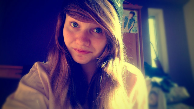 Angie :3