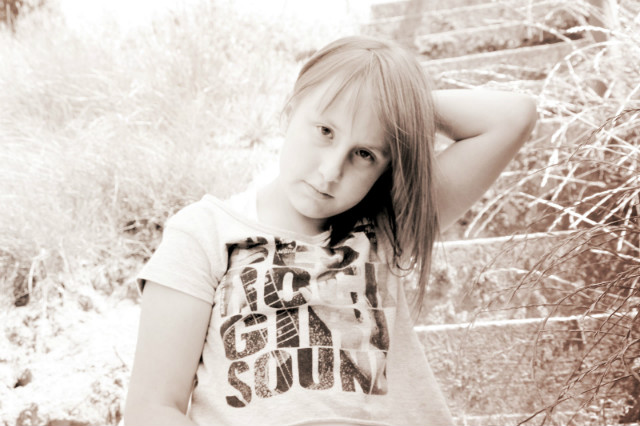 Jego oczy mwi wszystko. :)