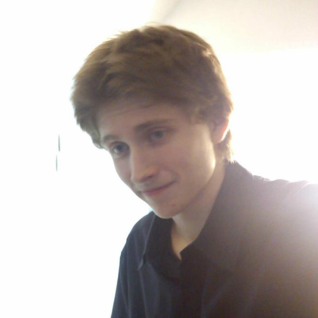 Wojtek ; DD ;*