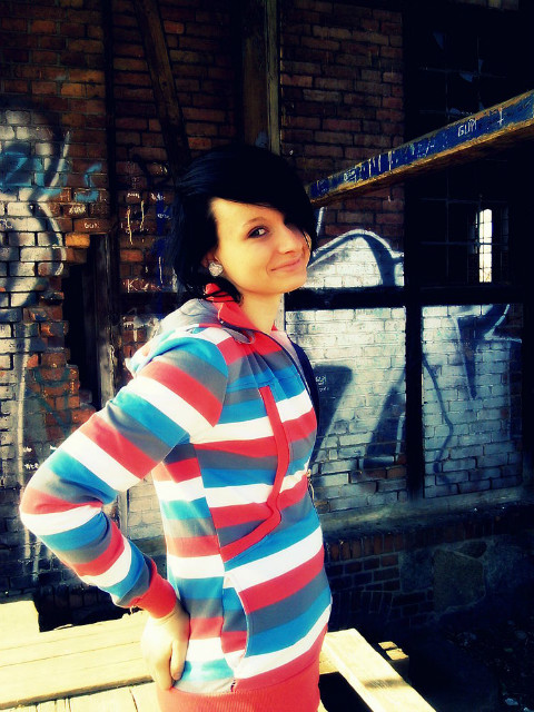 DOKA ; **