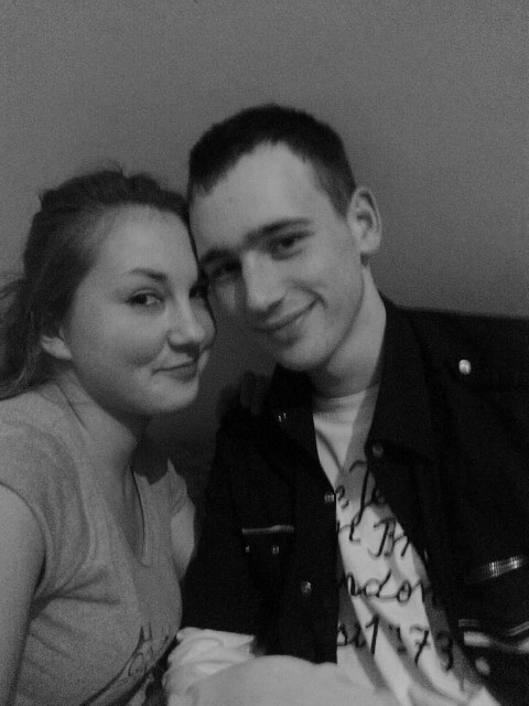 Skarb;-*
