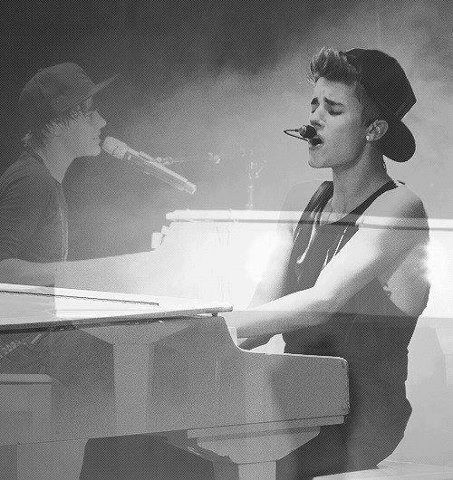 Justin Bieber   *_____*