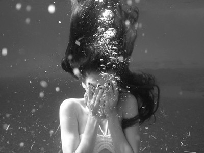 Ton...