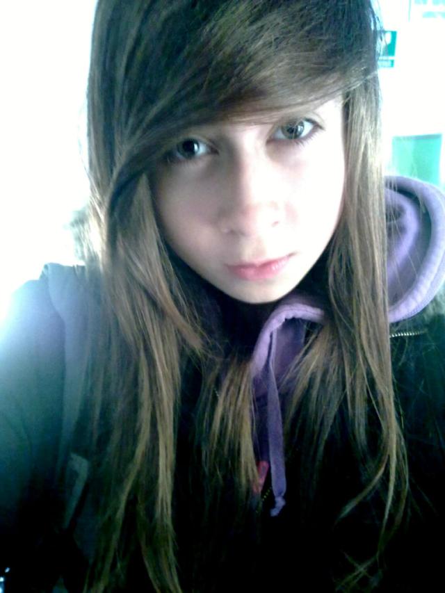 KSDCNDKDNJF : 3