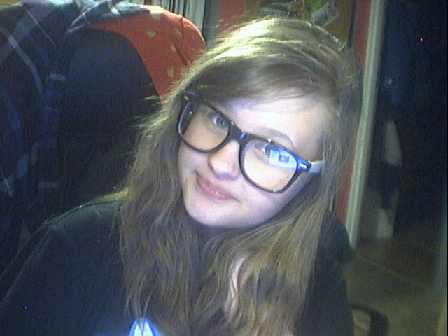 Jeah, nowe okulary. .__.