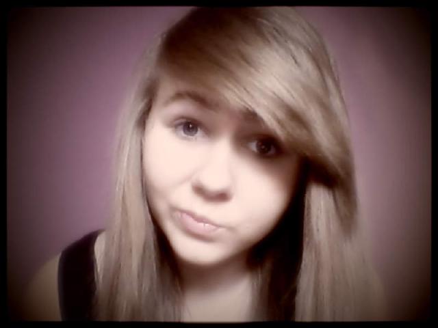 Z nuudow >.